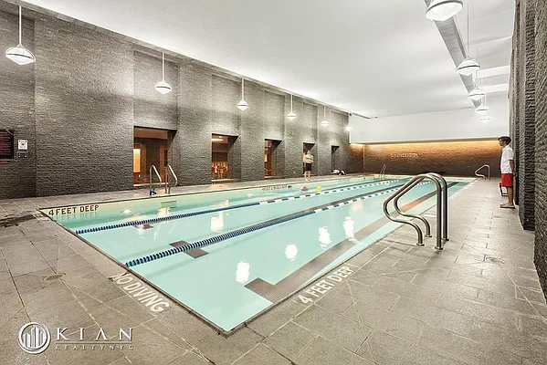 Rented by Kian Realty | media 42