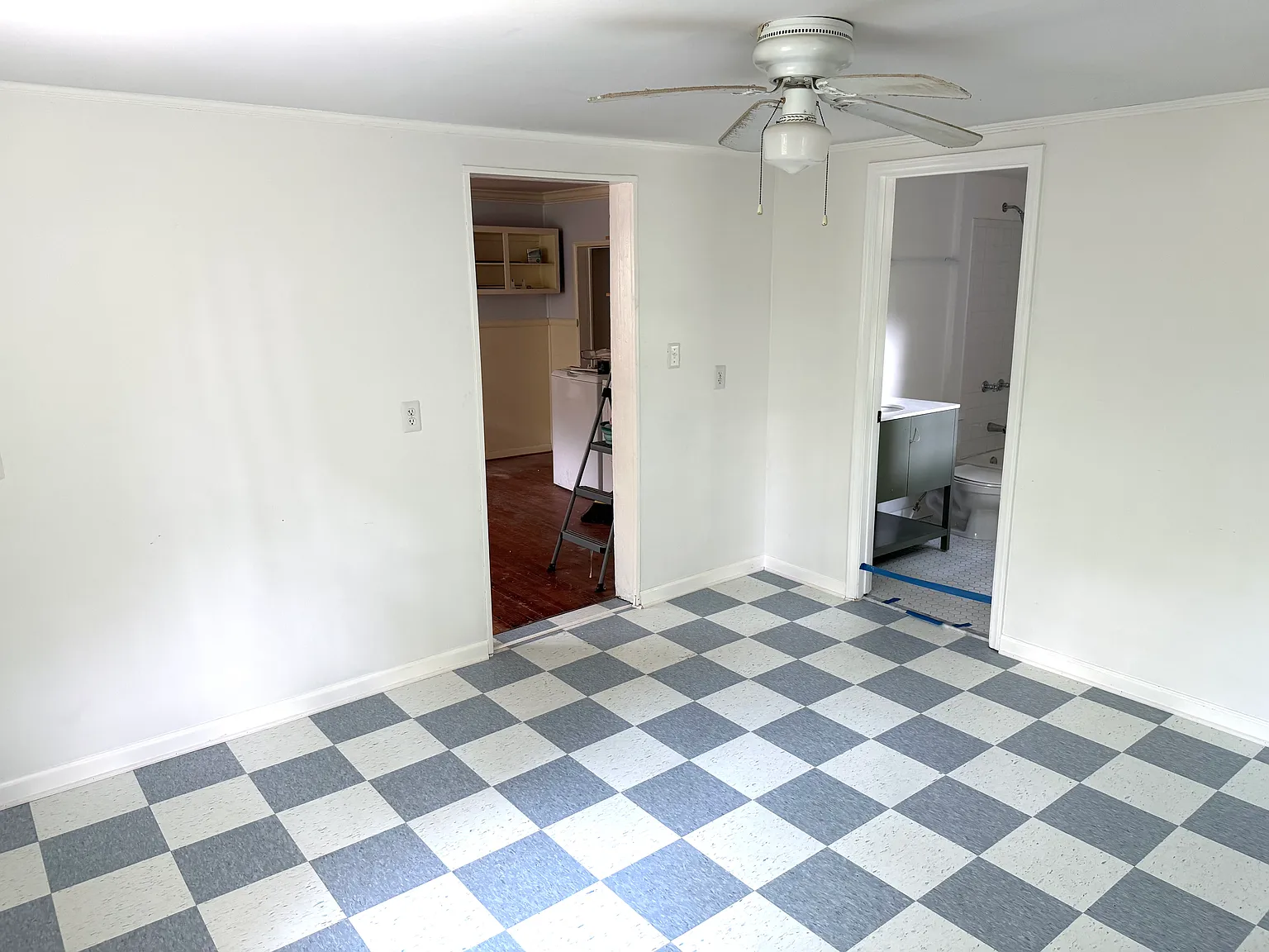 4 bed, $2,800 — Photo 3