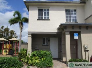 1986 Freeport Ln, Riviera Beach, FL 33404