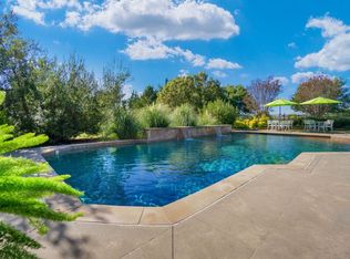 3 Cheshire Ct, Heath, TX 75032