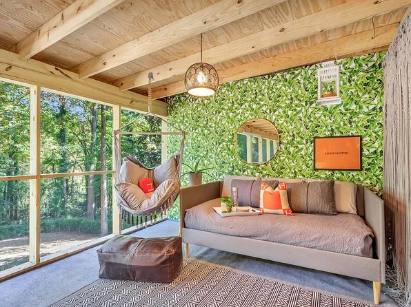 1637 Cecilia Dr SE, Atlanta, GA 30316