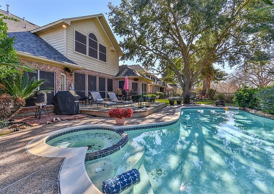 1st image of 2511 Cooling Breeze Dr