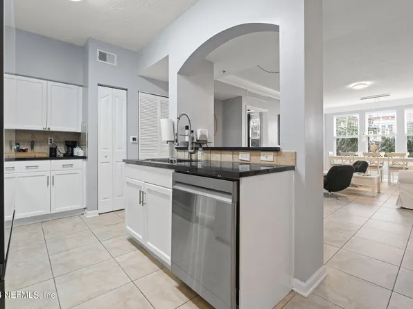 10435 MIDTOWN Parkway #324, Jacksonville, FL 32246