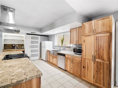 3649 Malner Ln, Las Vegas, NV, 89130