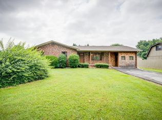 106 Robbins Ave, Erwin, TN 37650