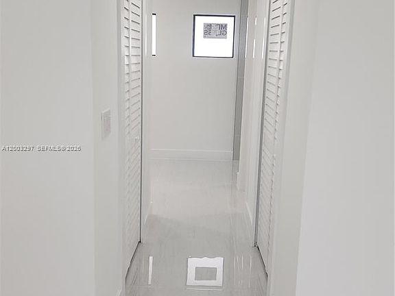 5th image of 2615 40th St W