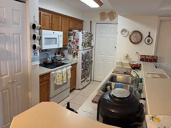 5th image of 3036 PARKWAY BOULEVARD #205