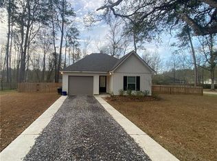 22576 Level St, Abita Springs, LA 70420