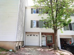 150 Ilyssa Way, Staten Island, NY 10312