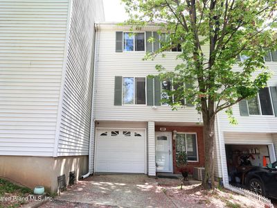 150 Ilyssa Way, Staten Island, NY, 10312