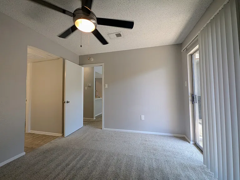 Grove at Northwest Hills — Photo 95