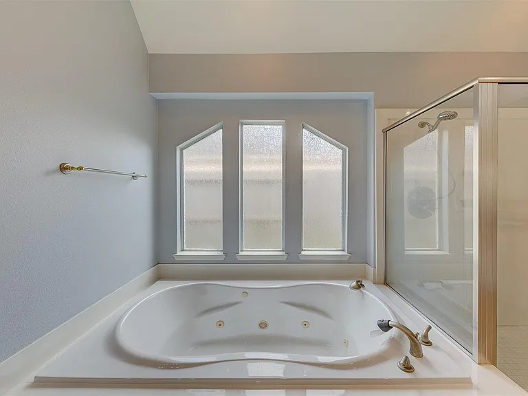 3710 Nathaniel Springs Dr — Photo 33