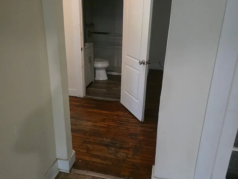 1210 Hoke St — Photo 15