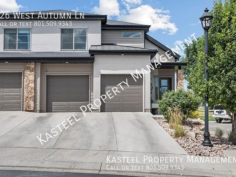 126 W Autumn Ln — Photo 2