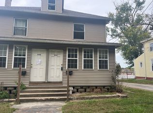 424 E Main St, East Palestine, OH 44413