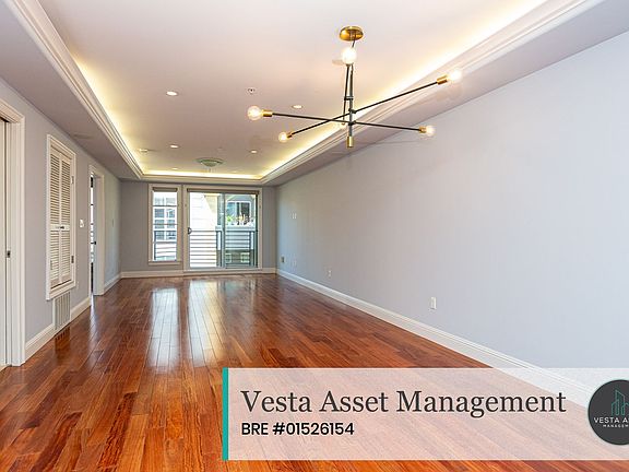 4th image of 83 Brady St APT 5