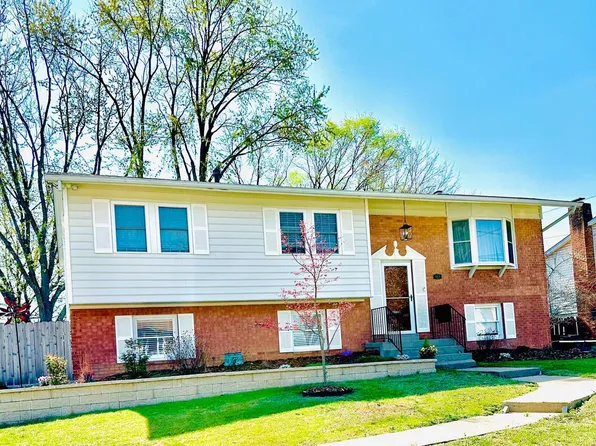 805 Norwood Ln, Woodbridge, VA 22191