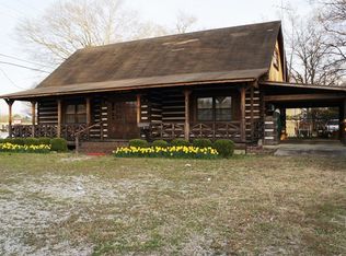 17 Chesterfield Hwy, Cheraw, SC 29520