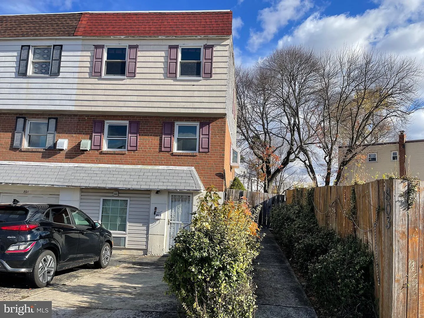 3 bed, 2.5 bath, 1474 sqft, $2,500 — Photo 1