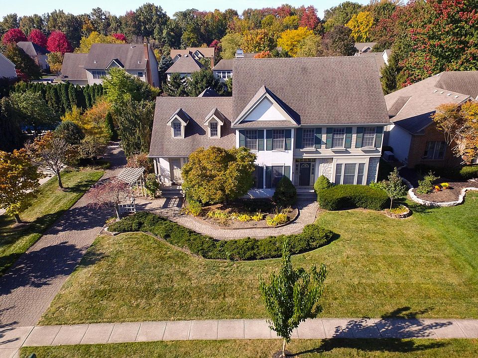 5823 Heritage Lakes Dr, Hilliard, OH 43026 Zillow