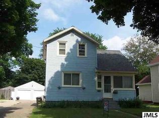 1425 Locust St, Jackson, MI 49203