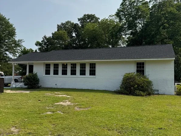 1316 North Dr, Goldsboro, NC 27534