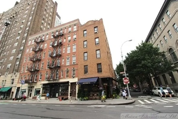 Rented by Maison International | media 20