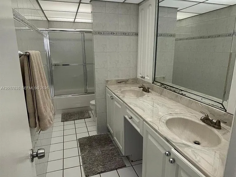 5005 Collins Ave #424 — Photo 15
