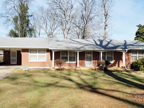 1746 Carla Dr, Morrow, GA 30260