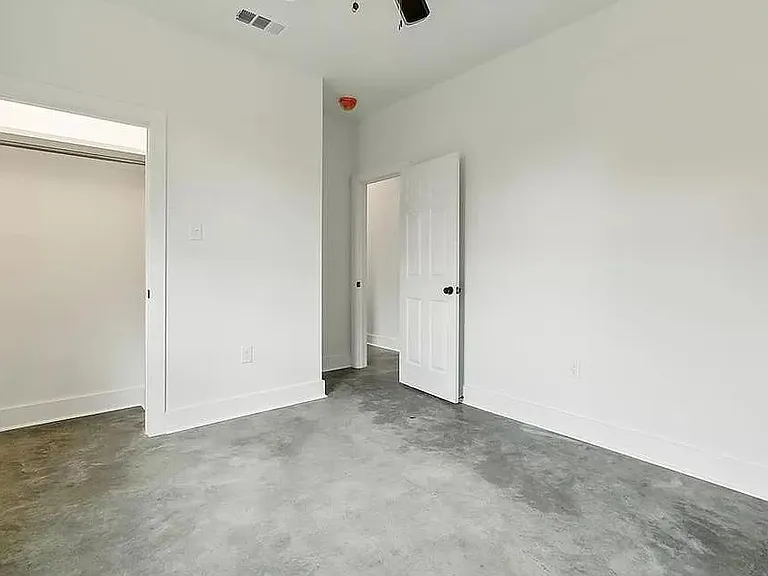 310 Riess Pl — Photo 10