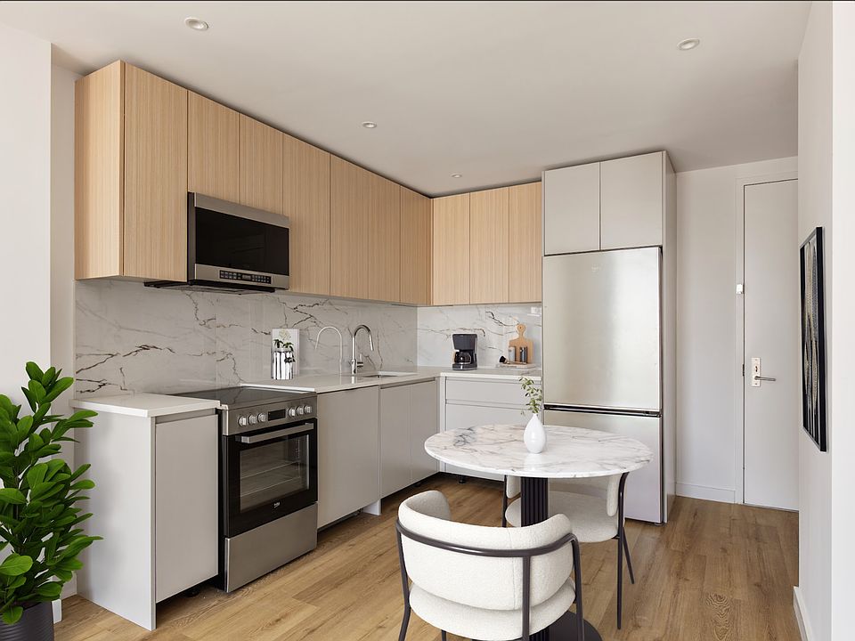 1st image of 282 W 132nd St #403
