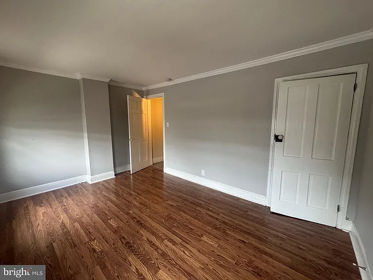 317 W 4th Ave — Photo 12