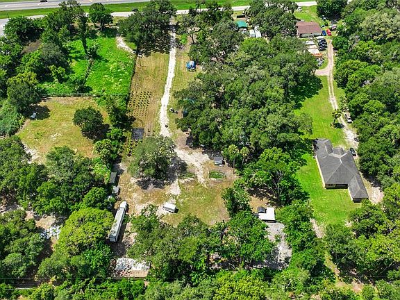 4th image of 9922 ROCKHILL ROAD