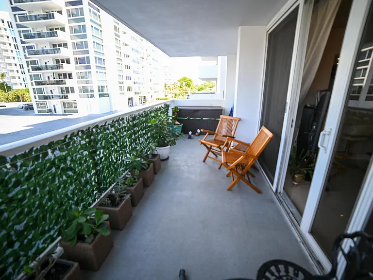 2701 N Ocean Blvd #2F — Photo 26