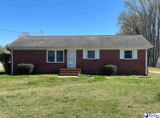 305 Windsor Dr, Cheraw, SC 29520