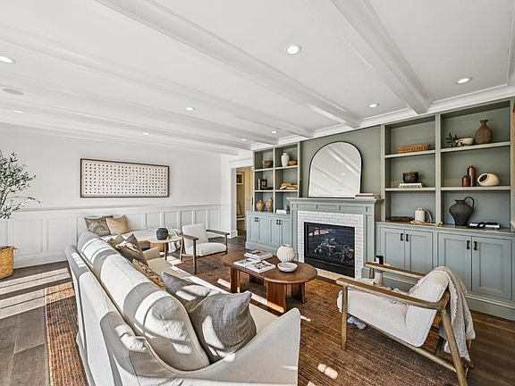 3rd image of 108 Eldridge Avenue