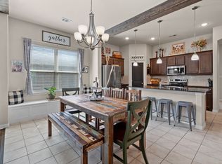 574 Balboa Trl, Azle, TX 76020