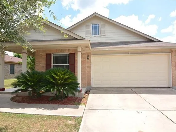 223 Jennifer Ln, Bastrop, TX 78602