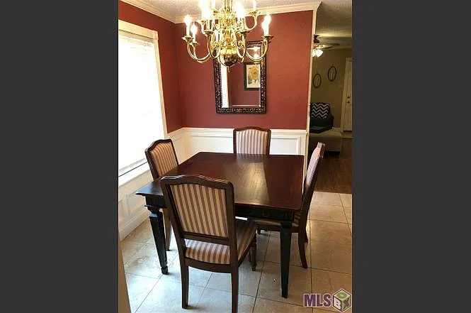 8585 Barnett Dr — Photo 9