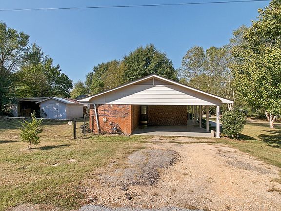 3rd image of 101 Raspberry Dr