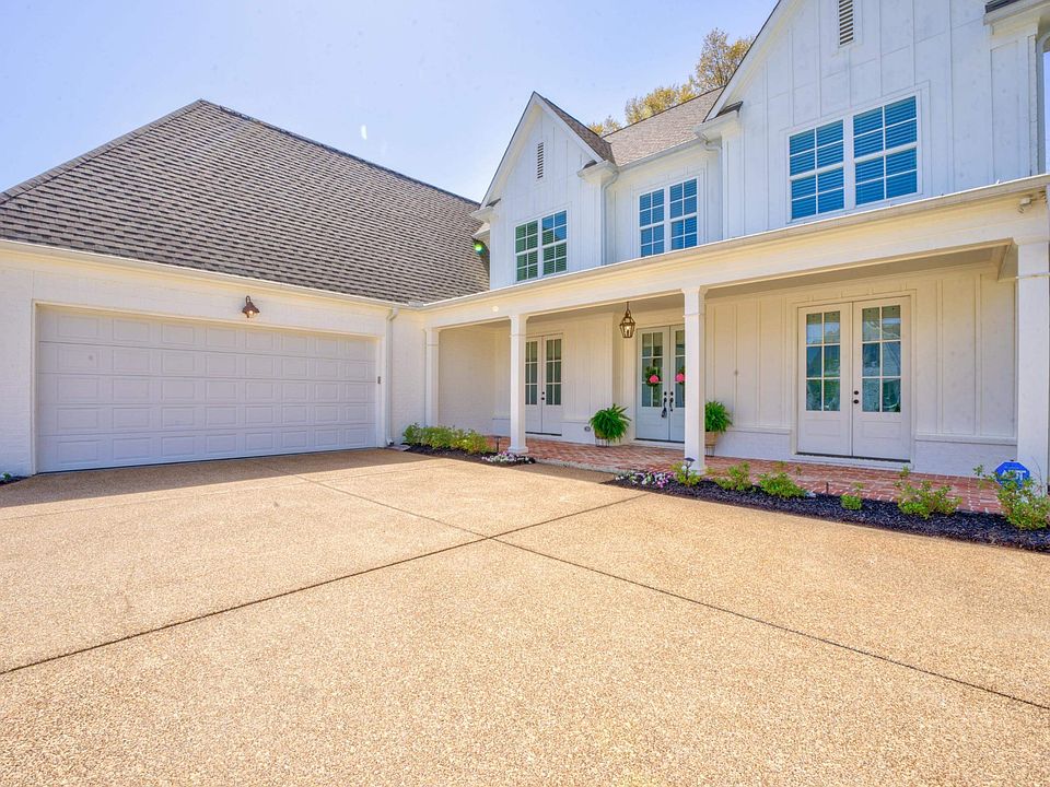 1st image of 1373 Belfair Dr