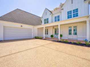 1373 Belfair Dr, Collierville, TN 38017