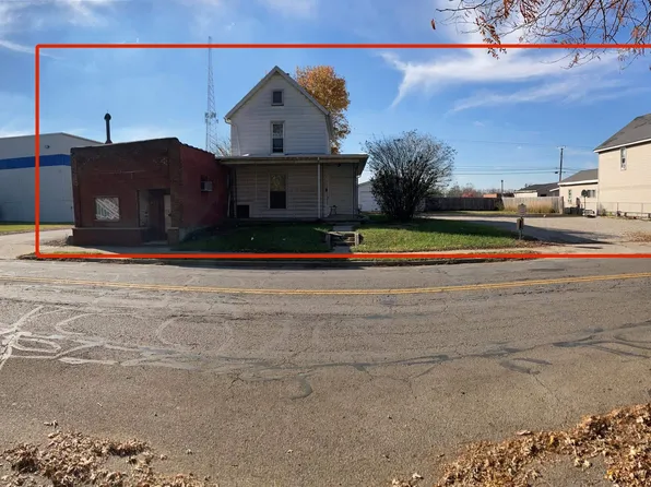 2215 S Walnut St, Muncie, IN 47302