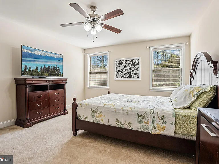 3045 Rainer Rd — Photo 31