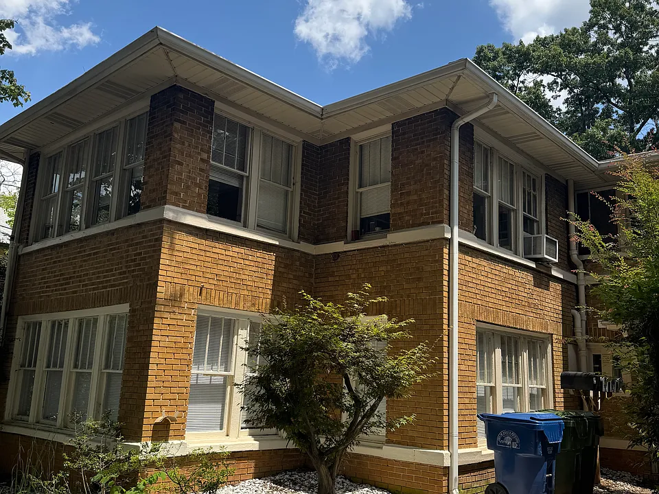783 Frederica St NE #3