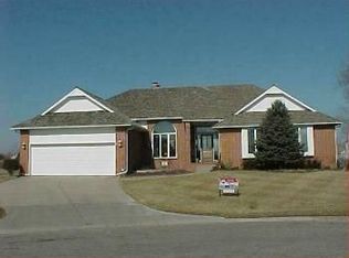 2319 N Tee Time Ct, Wichita, KS 67205