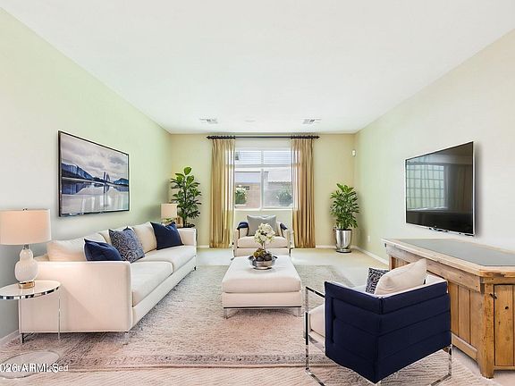 4th image of 2567 E PENEDES Drive