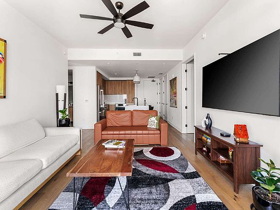 5th image of 84 East Ave #3603