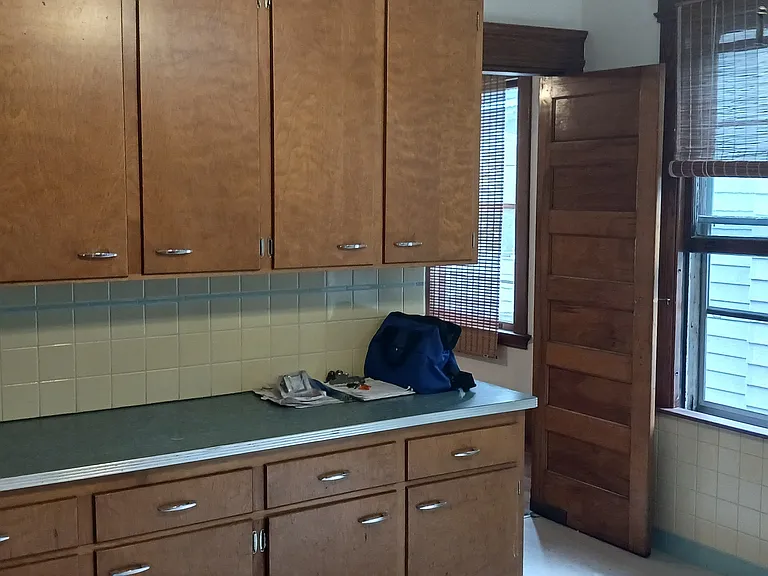 126 Edwards St — Photo 18