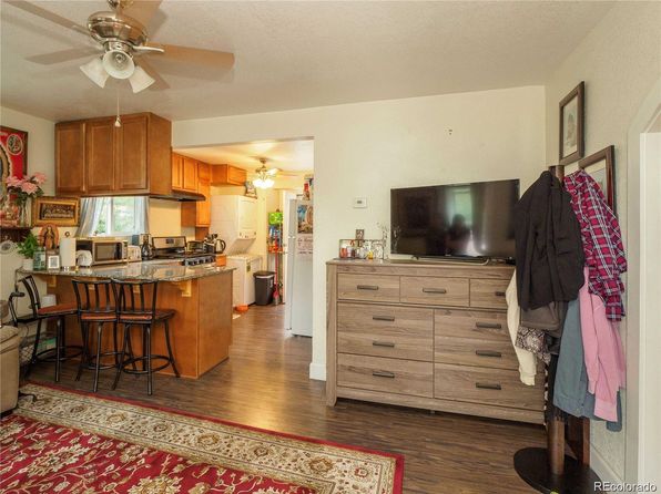 aurora-colorado-13034274 picture